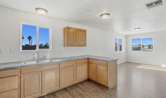 10426 W GRAYBACK Dr, Arizona City, AZ 85123