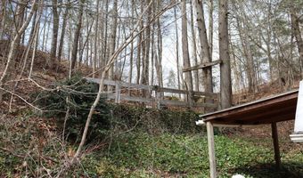 111 Cold Springs Dr, Appalachia, VA 24216