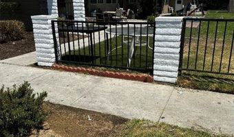 401 W Guinida Ln, Anaheim, CA 92805