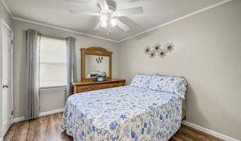 40 WINDINGBROOK Dr, Atco, NJ 08004