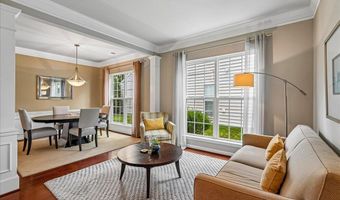 44256 PANTHER RIDGE Dr, Ashburn, VA 20147