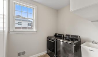 1840 Tapadera Dr, Ann Arbor, MI 48103