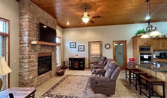 503 Curry Ave, Ava, MO 65608