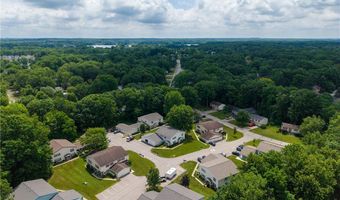 3437 Beaver Trl D, Aurora, OH 44202