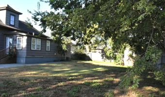 802 Locust St, Alva, OK 73717