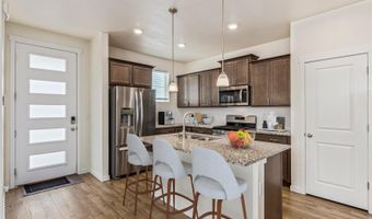 21821 E 7th Ave, Aurora, CO 80018