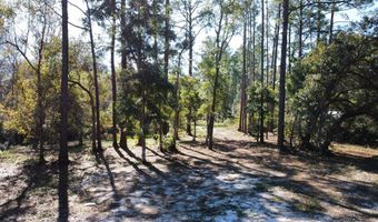 182 Smith Rd, Apalachicola, FL 32320