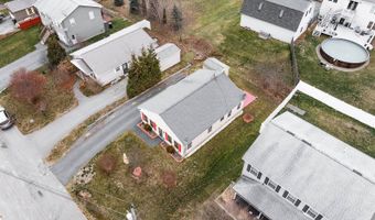 39 Whisper Dr, Bangor, ME 04401