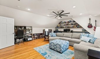 15- Rr Algerine St, Berkley, MA 02779