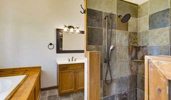 95 MEADOW RIDGE Dr, Arlington, TN 38002