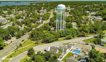 63 Railroad Ave, Beachwood, NJ 08722