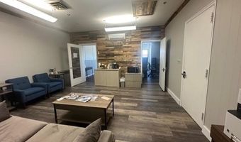 401 N Main St 201, Austin, MN 55912