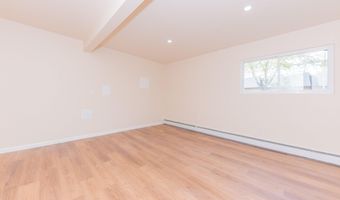 1520 Traver Rd, Ann Arbor, MI 48105