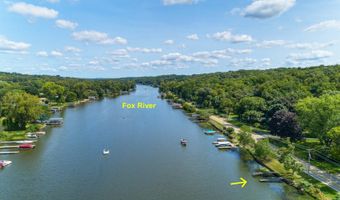 723 N River Rd, Algonquin, IL 60102
