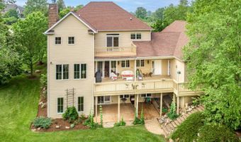 660 Birch Hollow Dr, Antioch, IL 60002