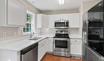 1333 LAURA Ln, Austell, GA 30168