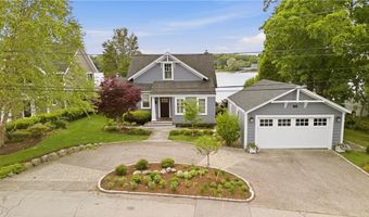 11 Opechee Dr, Barrington, RI 02806