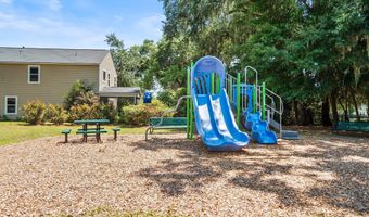 36 Pacolet Ln, Beaufort, SC 29906