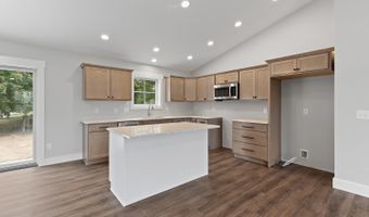 3185 Pender, Adrian, MI 49221