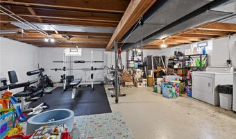 46785 Middle Ridge Rd, Amherst, OH 44001
