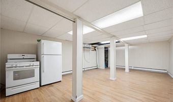 525 Willett Ave, East Providence, RI 02915