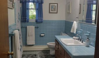 53 Teas St, Andrews, NC 28901