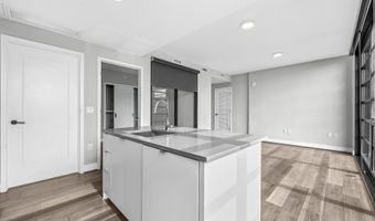 1300 4TH St SE 901, Washington, DC 20003