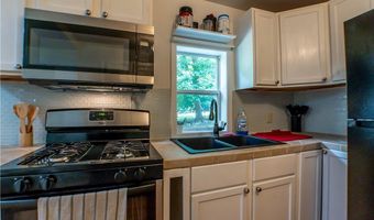 533 Cuyahoga St, Akron, OH 44310
