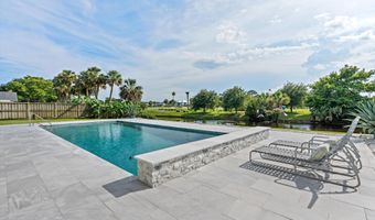 1786 SELVA MARINA Dr, Atlantic Beach, FL 32233