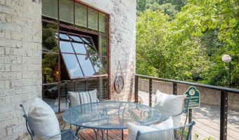 585 White Cir 32, Athens, GA 30605