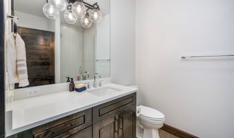344 Chapman Ln, Bigfork, MT 59911