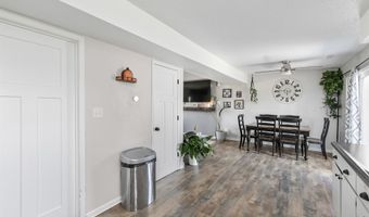 215 19th Ave SW, Altoona, IA 50009