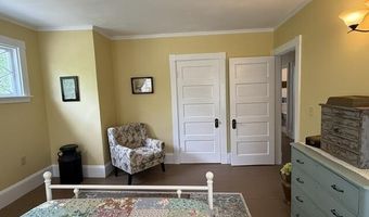 51 Broadway St, Baileyville, ME 04694