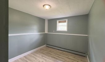 52 Forest Ave, Augusta, ME 04330