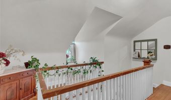 336 Richmond Ave, Amityville, NY 11701
