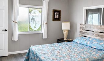 520 Seagull Dr, Barefoot Bay, FL 32976