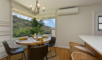 5347 Malu Pl, Honolulu, HI 96816