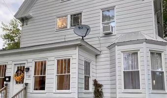 15 Maple St, Bangor, ME 04401