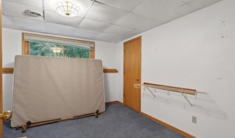 8210 GROVE Ave, Wisconsin Rapids, WI 54494