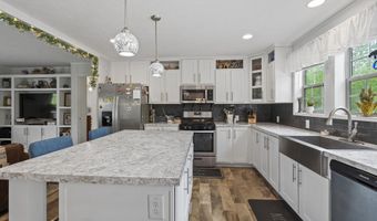 70 85 Lion's Ridge Dr, Alna, ME 04535