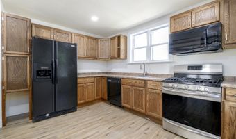 206 Ridgefield Ave, Bridgeport, CT 06610