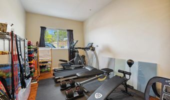 9420 Crest Dr, Spring Valley, CA 91977