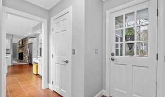 3 Chickadee Ct, Bedford, NH 03110