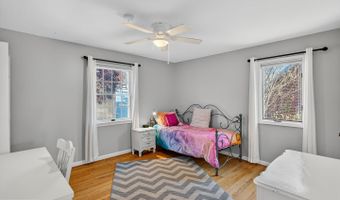 6282 15TH Rd N, Arlington, VA 22205