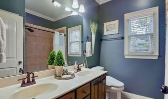 208 STERLING GATE Ln, Alabaster, AL 35007