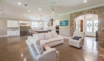 15240 Karen Rd, Biloxi, MS 39532