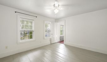 9 Pleasant St, Bath, ME 04530