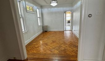 76 W 45TH St, Bayonne, NJ 07002