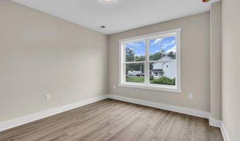316 Seabrook Ave, Bayville, NJ 08721