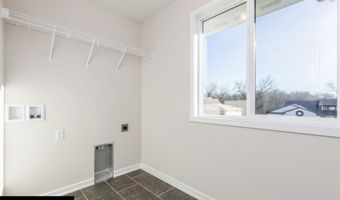 405 NE 59th St, Ankeny, IA 50021